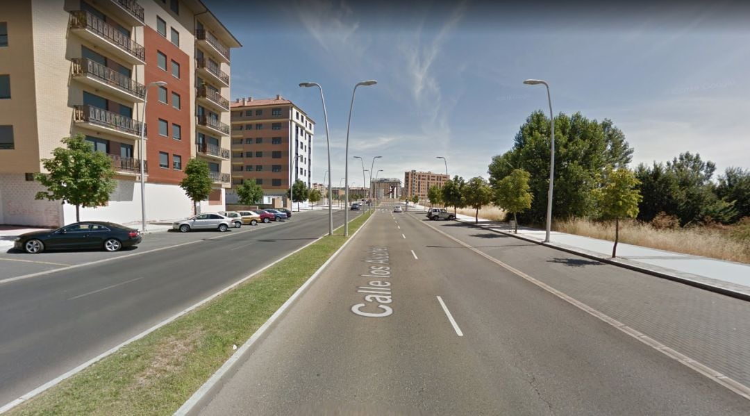 Avenida de los Aluches en La Lastra