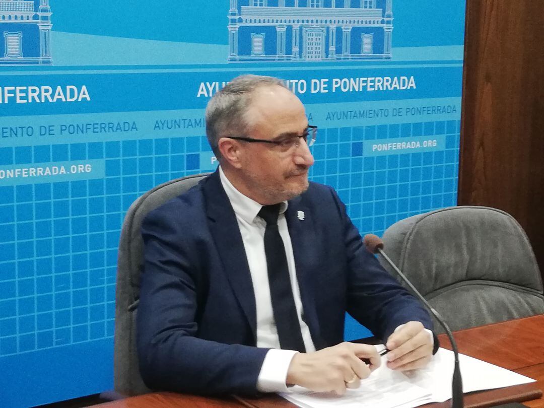 Alcalde de Ponferrada, Olegario Ramón.