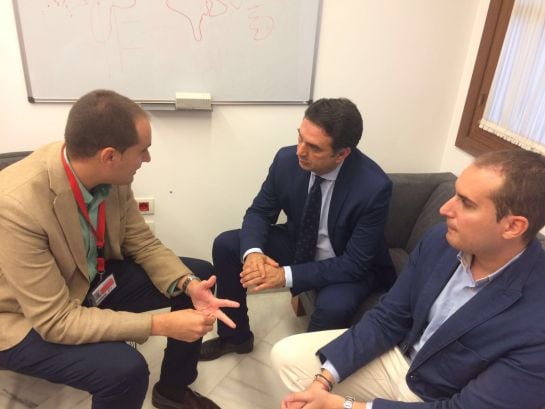 Reunión entre el alcalde de Arjona y el Consejero de Turismo de la Junta de Andalucía