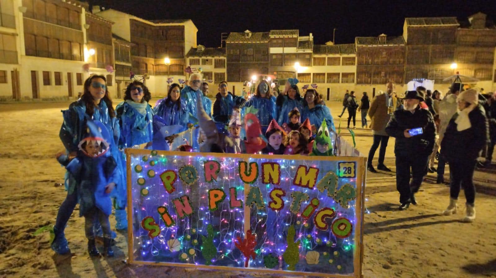 Grupo disfrazado en los Carnavales de Peñafiel