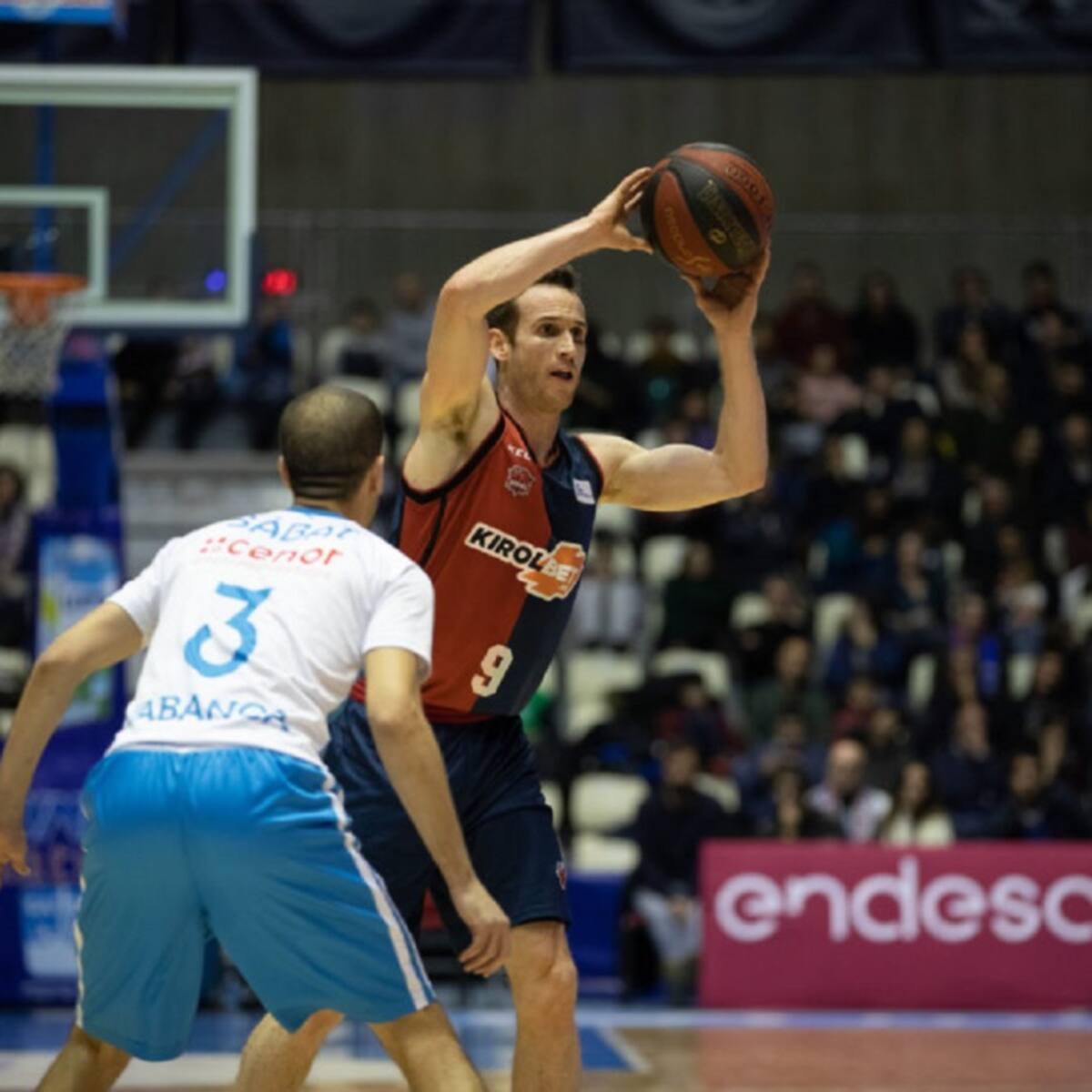 Marcelinho sepulta la ilusión del Obra