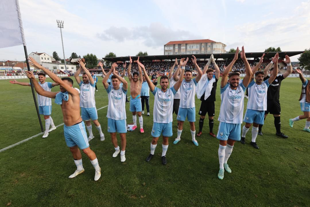 Galicia celebra el título de campeones de la Copa Rexións UEFA