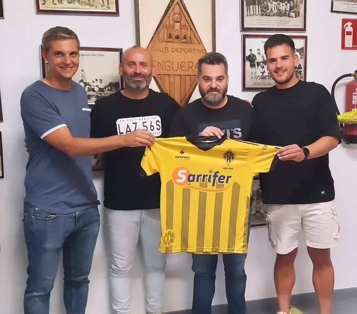 Jose Enrique Lluch se despide del CD Enguera