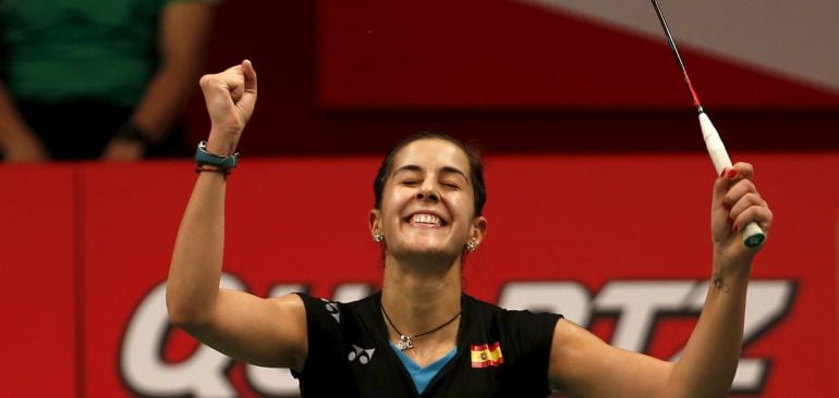 Carolina Marín celebra uno de los puntos del partido