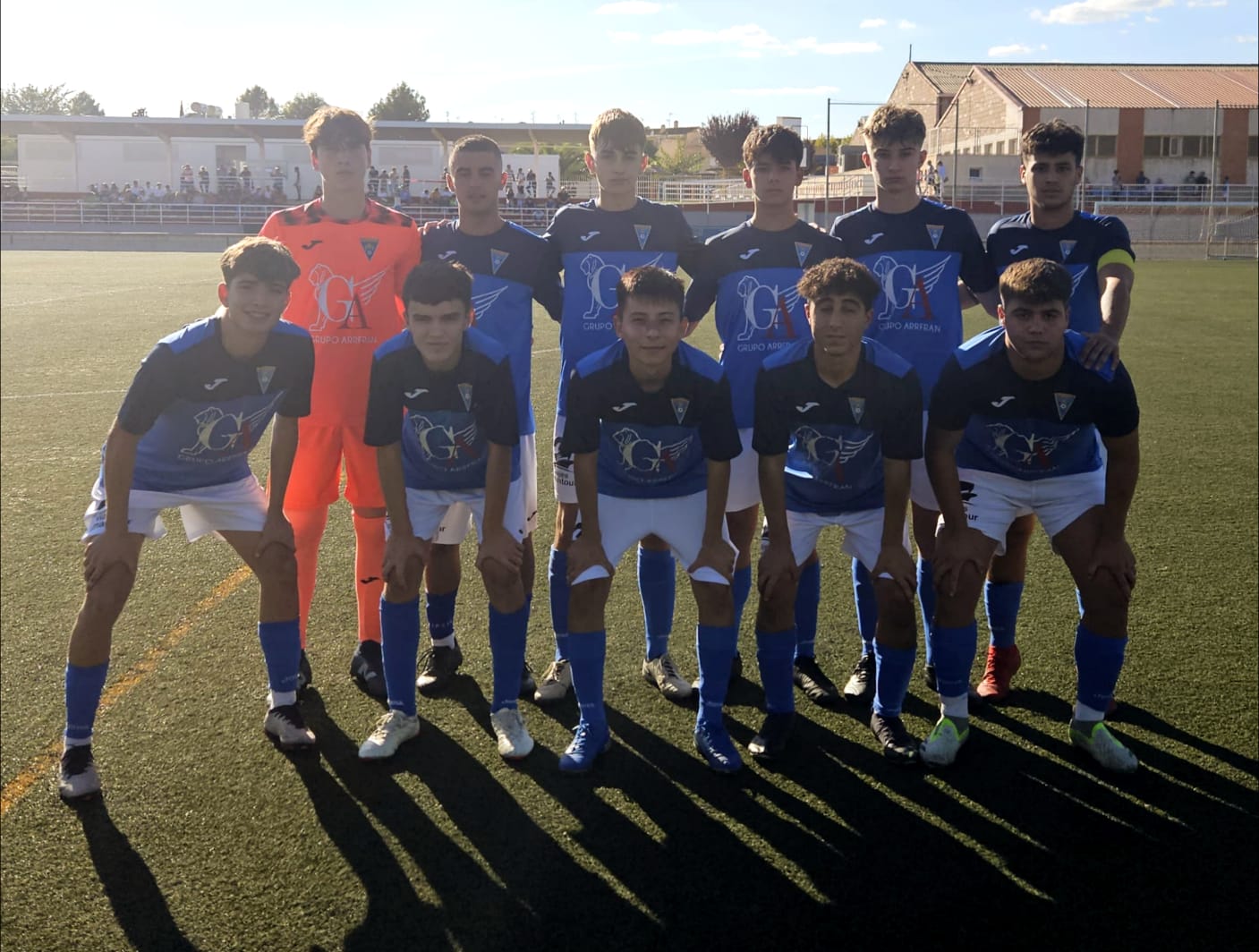 Alineación inicial del Caudetano juvenil