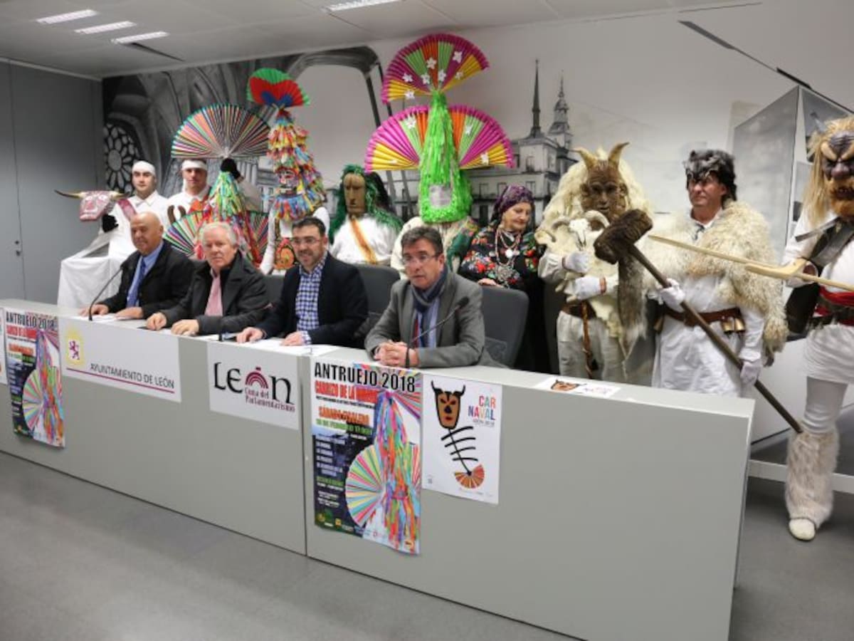 Los antruejos se dan citan en León el Martes de Carnaval