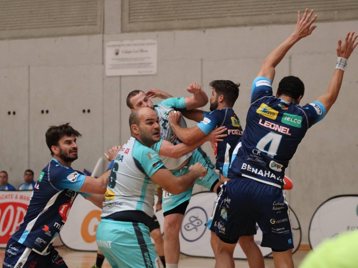 El Trops Málaga se lleva el derbi malagueño ante el Conservas Alsur Antequera