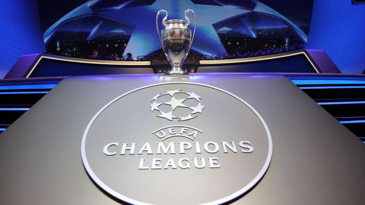 Play Fútbol Especial Champions League