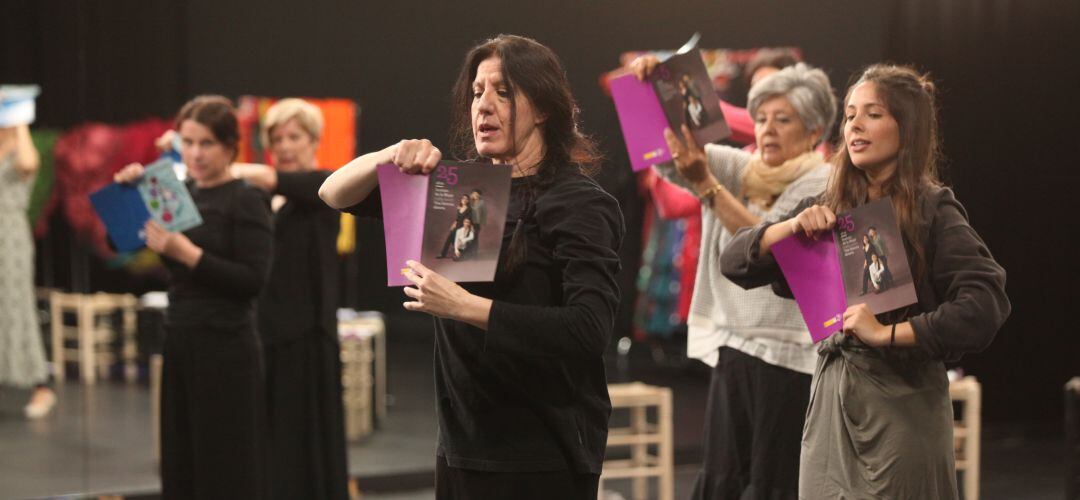 Momento de un ensayo de María Pagés en el primer montaje que realiza su Centro Coreográfico, abierto en Fuenlabrada. 