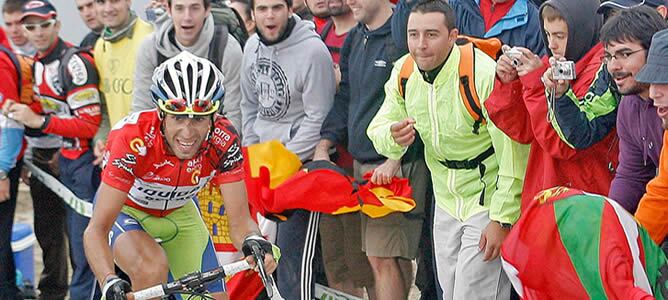 Vincenzo Nibali, en la subida a la &#039;Bola del mundo&#039;