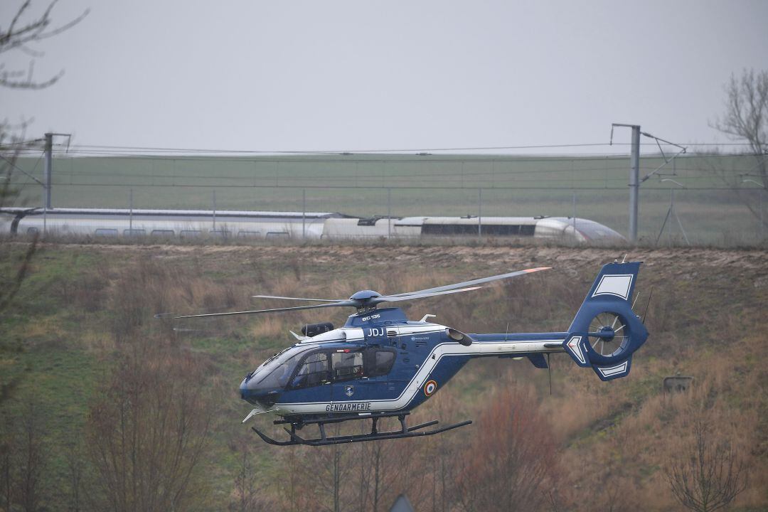 Imágenes del tren decarrilado en los alrededores de Estrasburgo