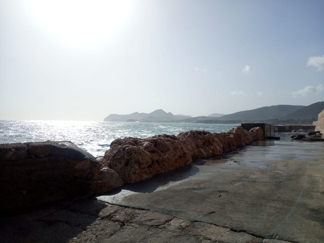 Puerto de cala Ratjada tras el temporal