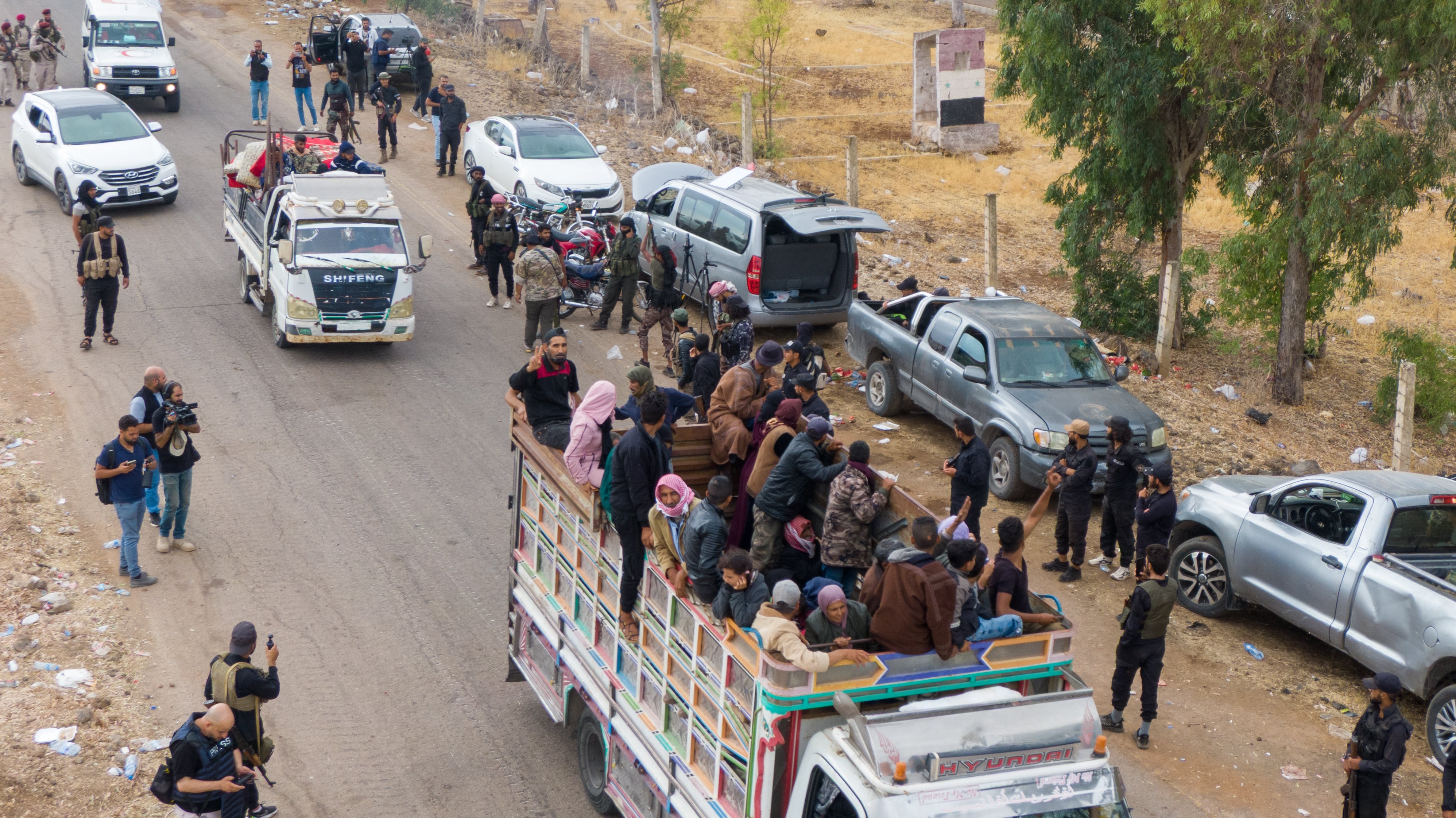 Unas 1.500 personas de familias tribales beduinas son evacuadas de Sueida el 22 de julio de 2025. Rami Alsayed/NurPhoto.