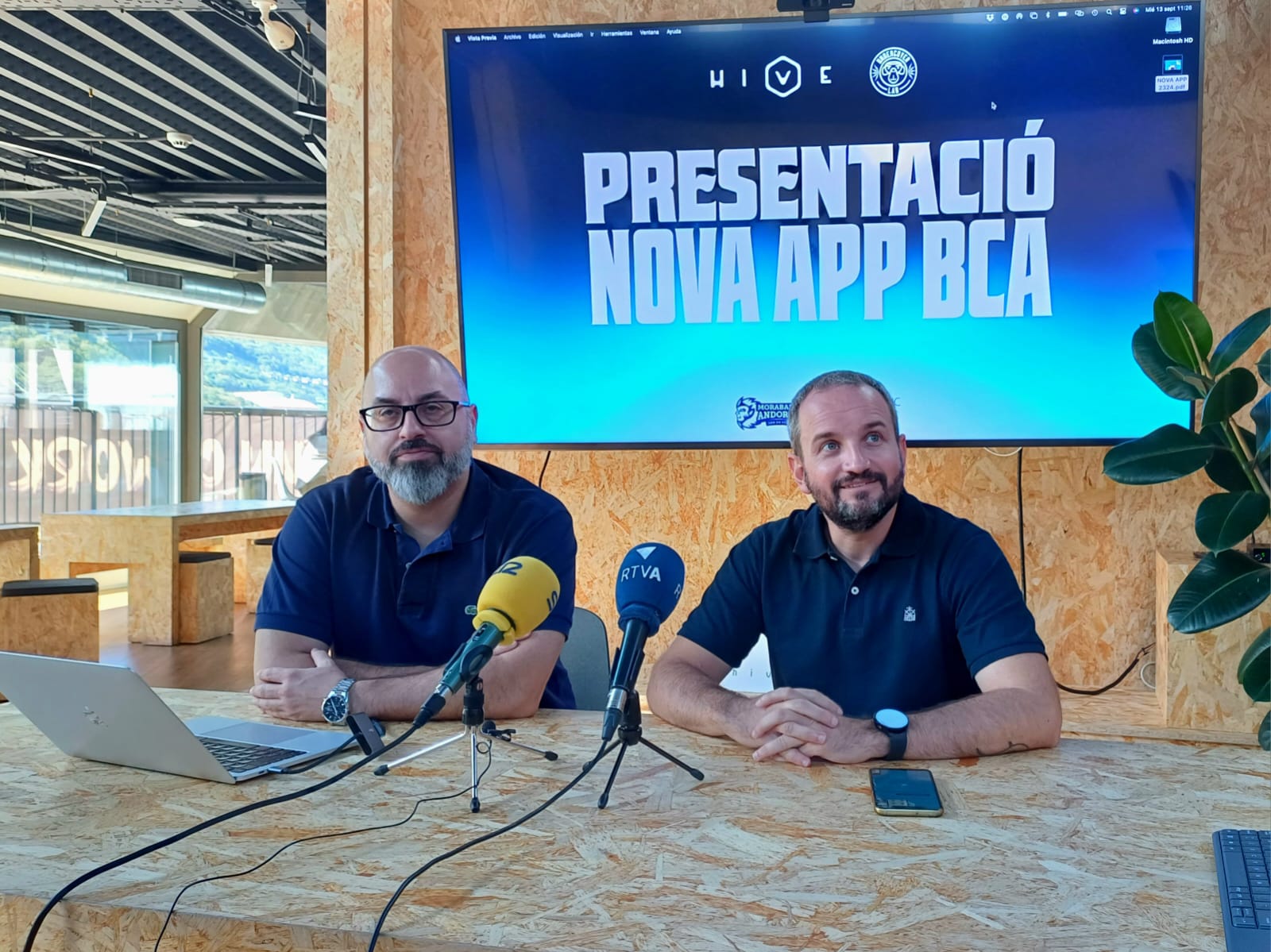 Un instant de la presentació de l'app del MoraBanc Andorra.