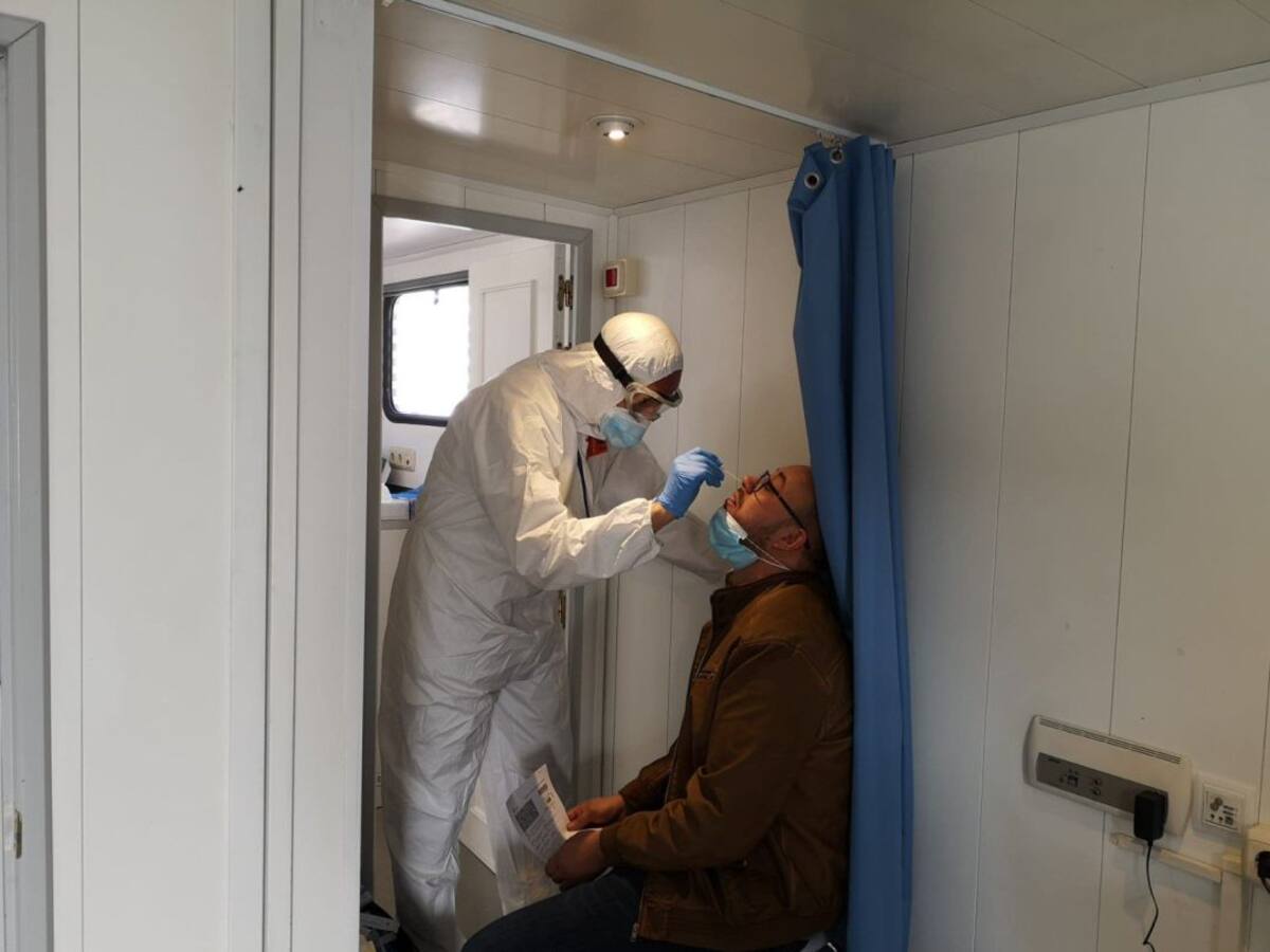 Ocho nuevo fallecidos y 765 positivos en Castilla y León