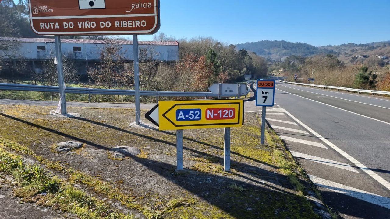 Estrada autonómica OU-504