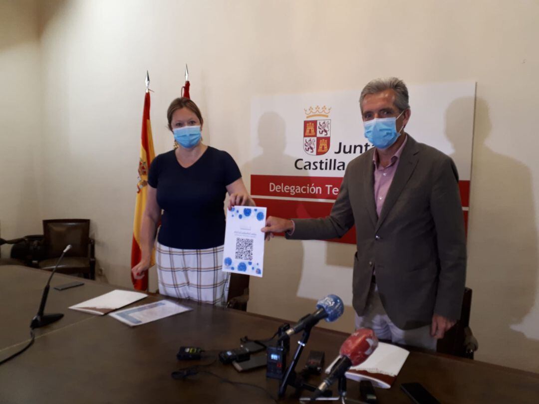 Irene Cortés, directora de la Agencia de Protección Civil y José Francisco Hernández, delegado territorial de la Junta en Ávila