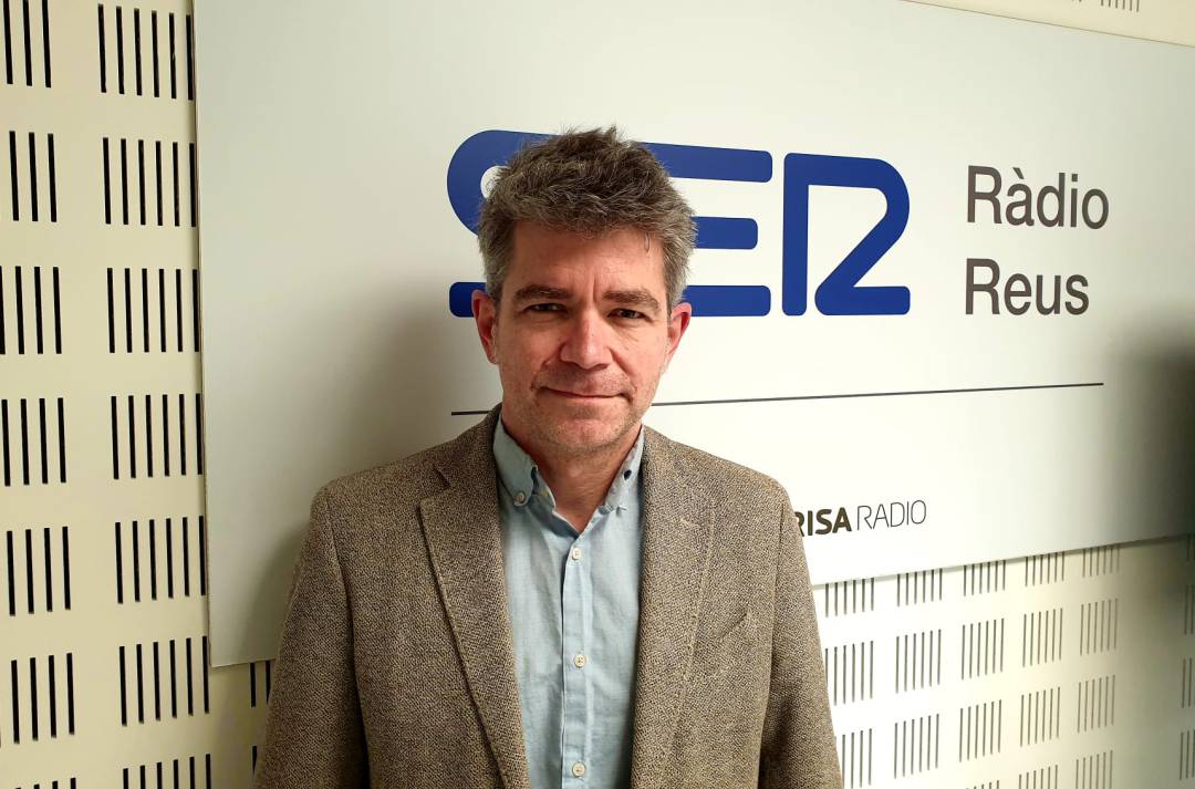 Marc Arza als estudis de Ràdio Reus