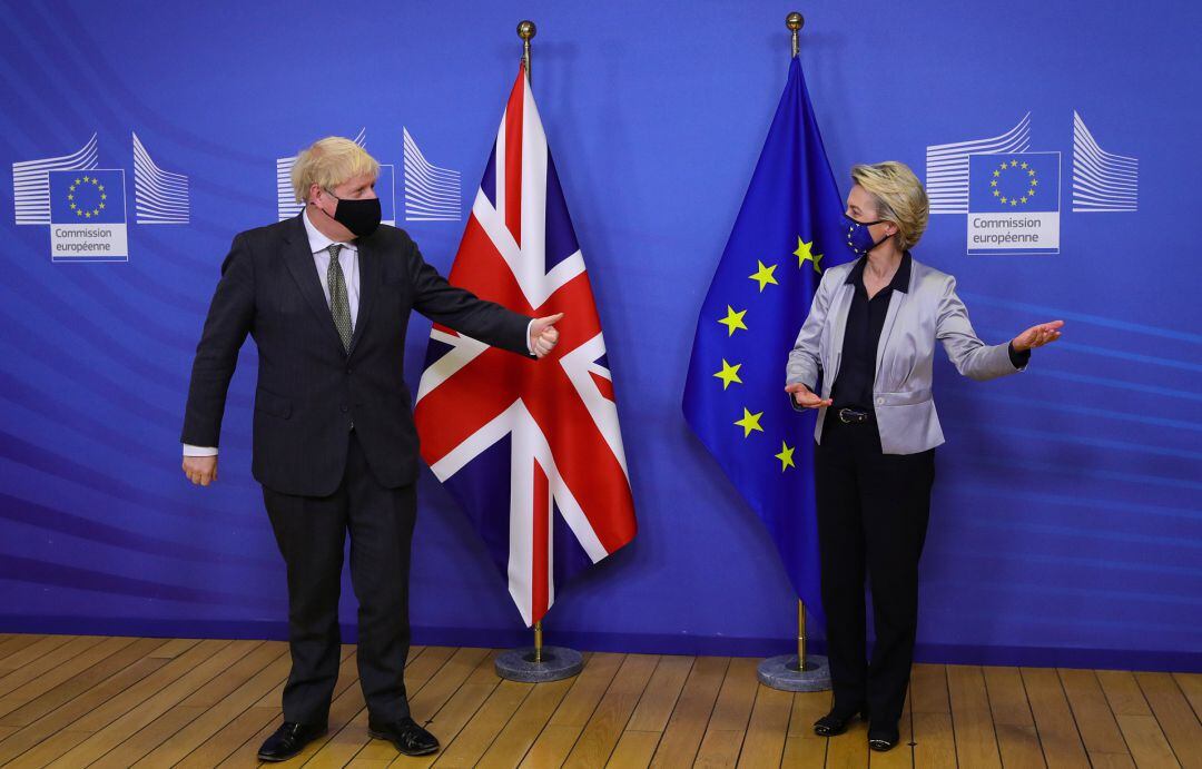 El primer ministro británico, Boris Johnson, y la presidenta de la Comisión Europea, Ursula von der Leyen, se reúnen en Bruselas para buscar un acuerdo para la salida del Reino Unido de la UE.