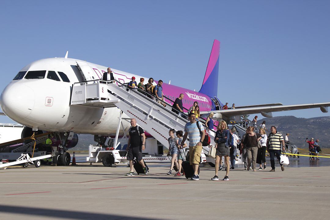 Un vuelo de Wizz Air en el aeropuerto de Castellón