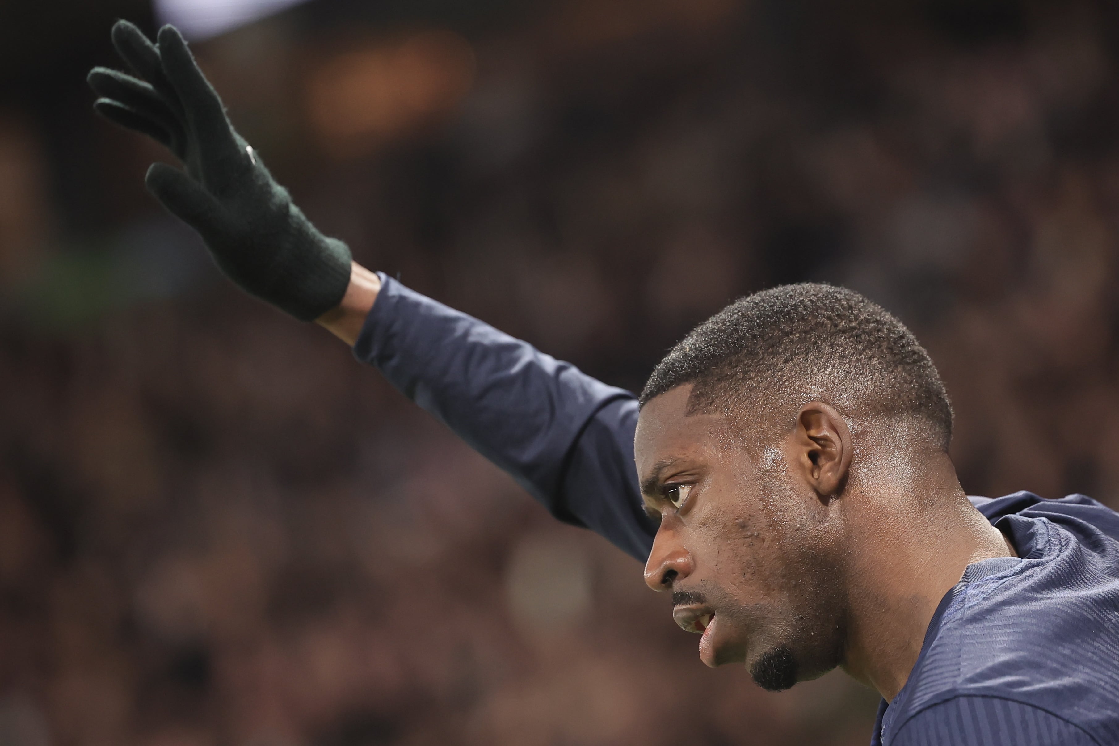 Ousmane Dembélé celebra su gol contra el Olympique Marseille