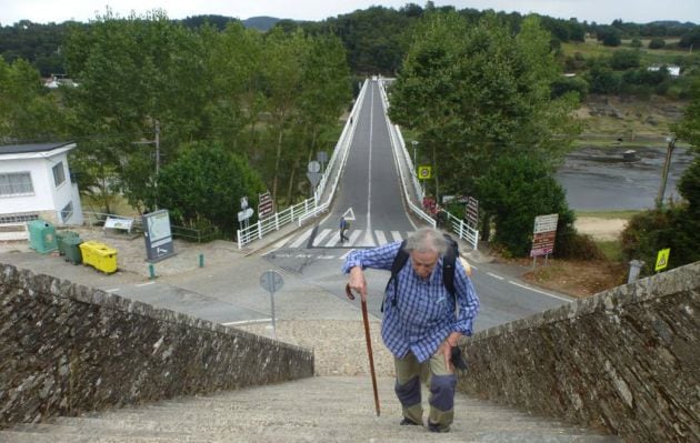 Luis Cañas en el Camino de Santiago.