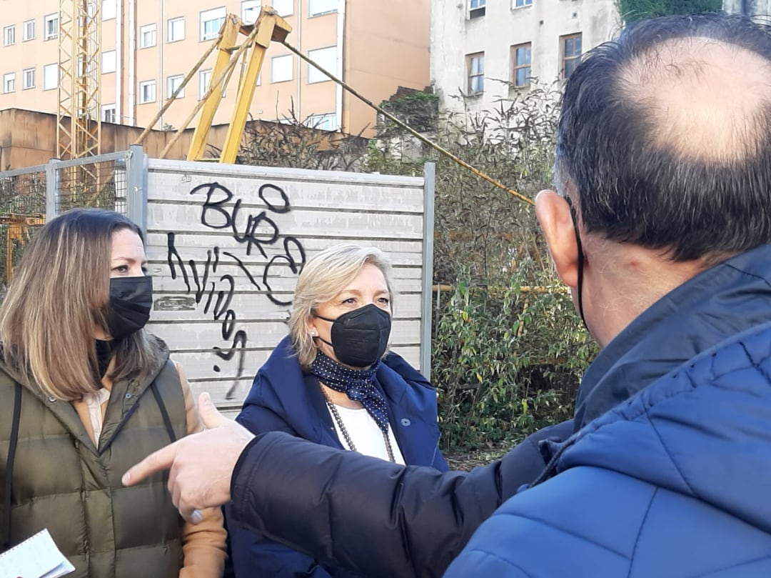 (izq) La alcaldesa de Lugo, Lara Méndez y Paula Alvarellos(dcha), concejal de Gobernanza.