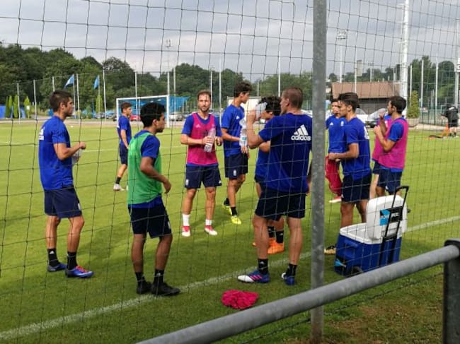 Nahuel Valentini ejercitándose con el Vetusta.