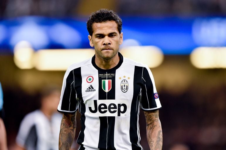 Dani Alves.