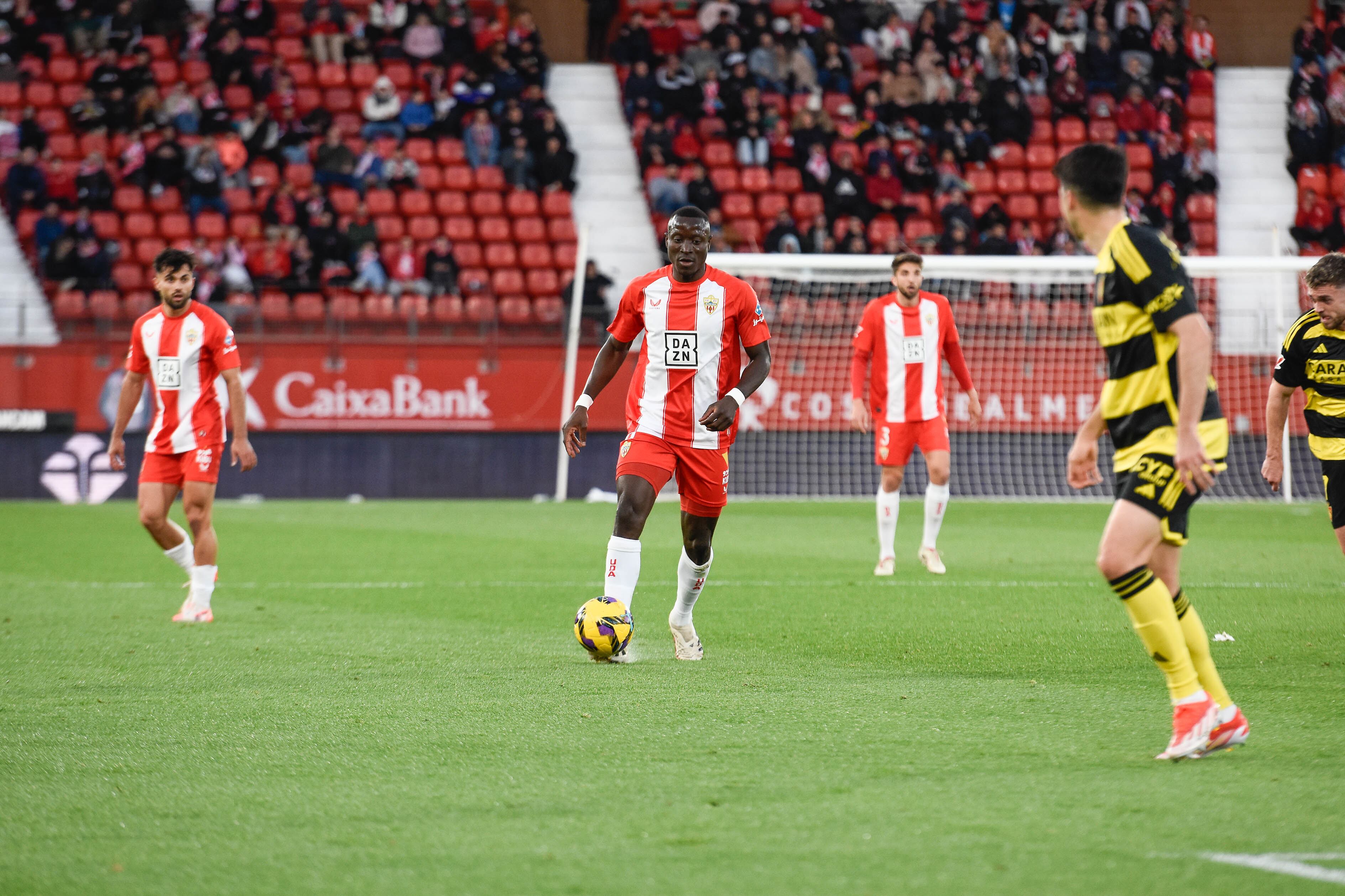 Lopy se ha convertido en la piedra angular del Almería.