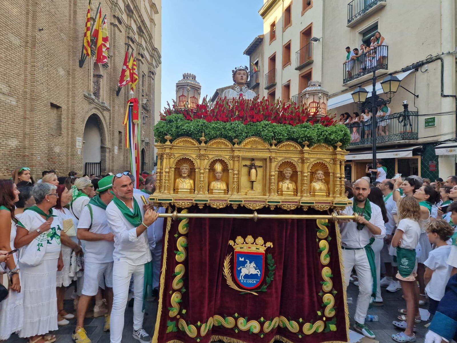 La procesión del día 10 de agosto volvía a ser multitudinaria