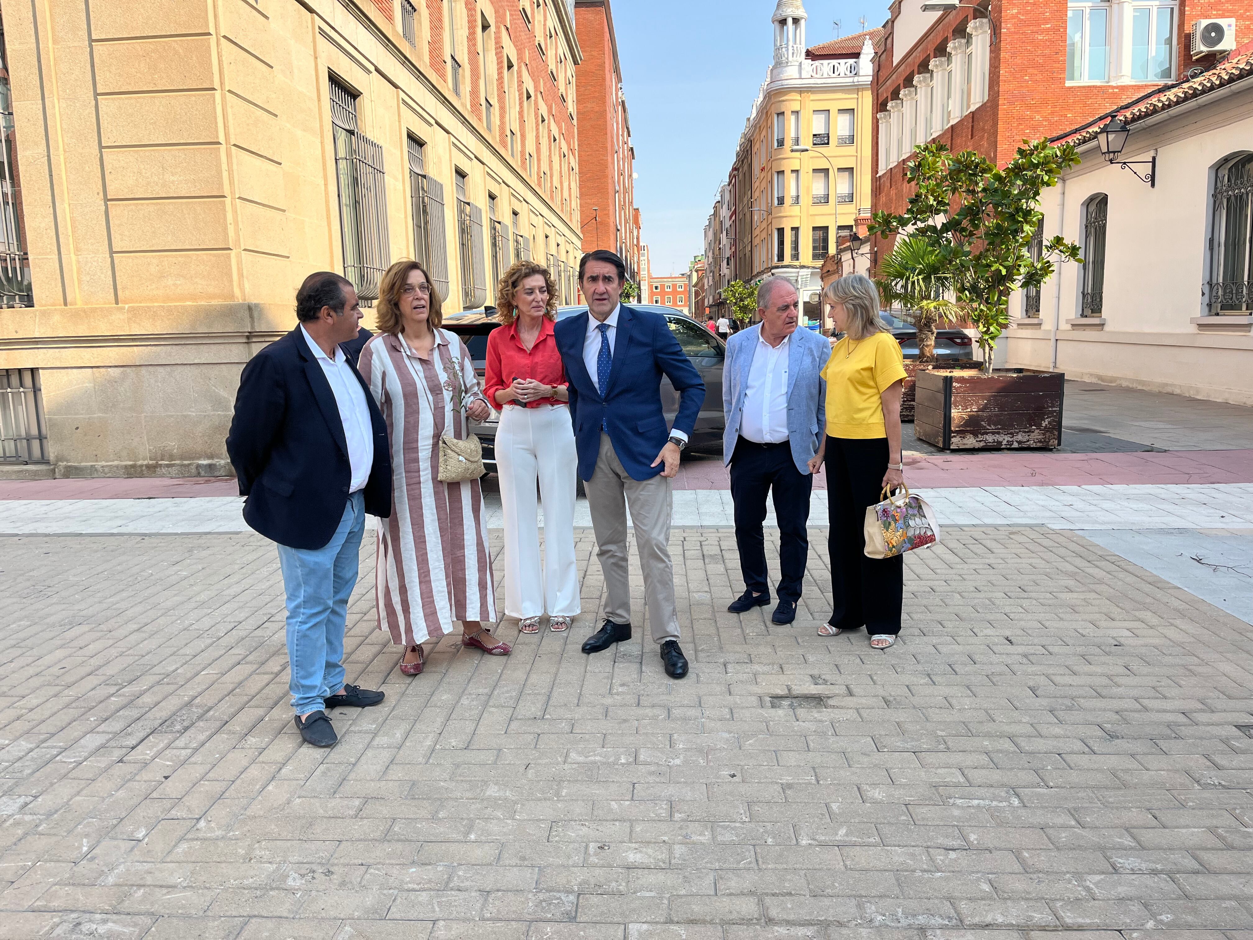 El consejero de Ordenación del Territorio visita Palencia