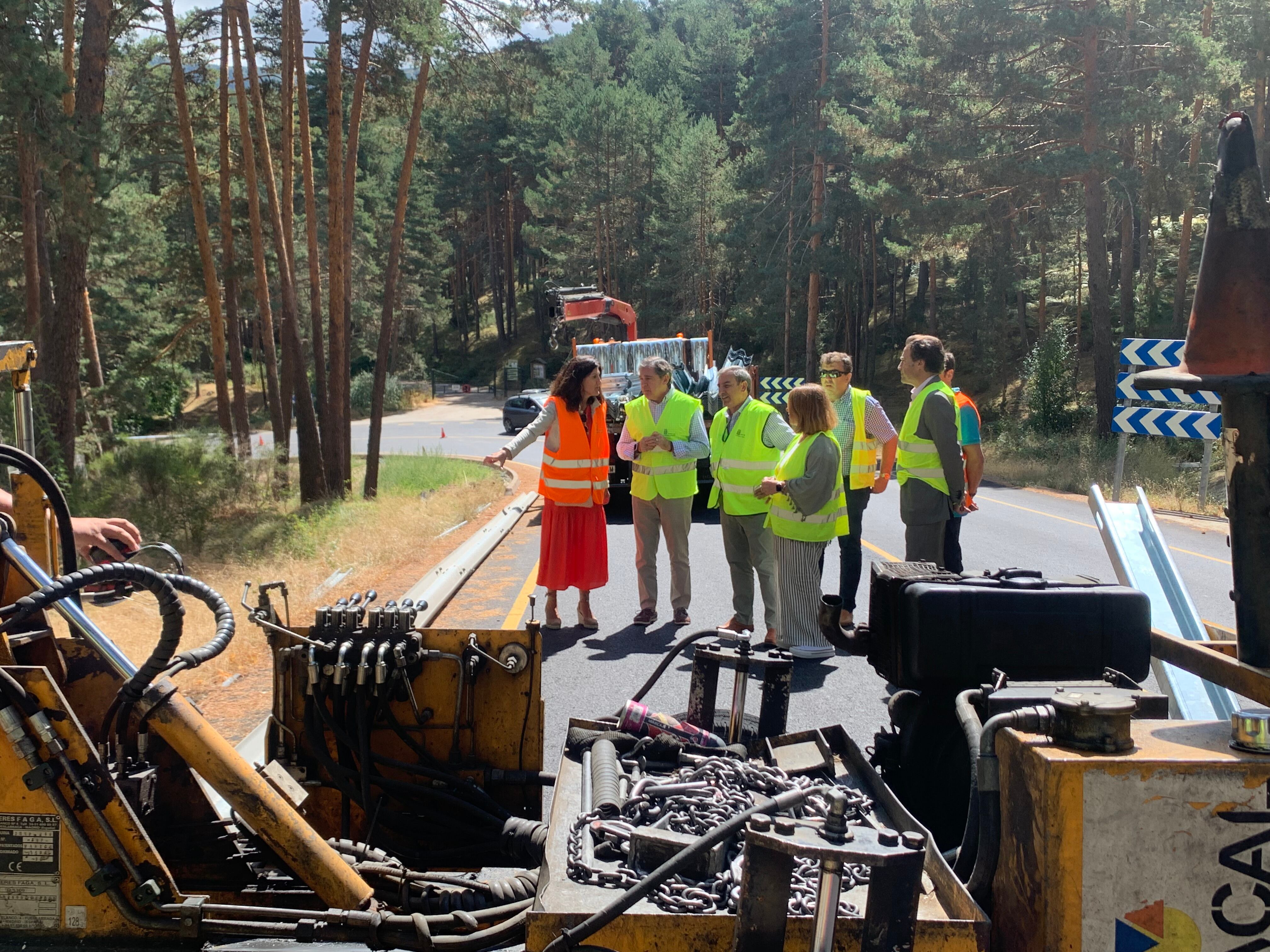 La Junta continúa con las obras de renovación en la subida al Puerto de Navacerrada