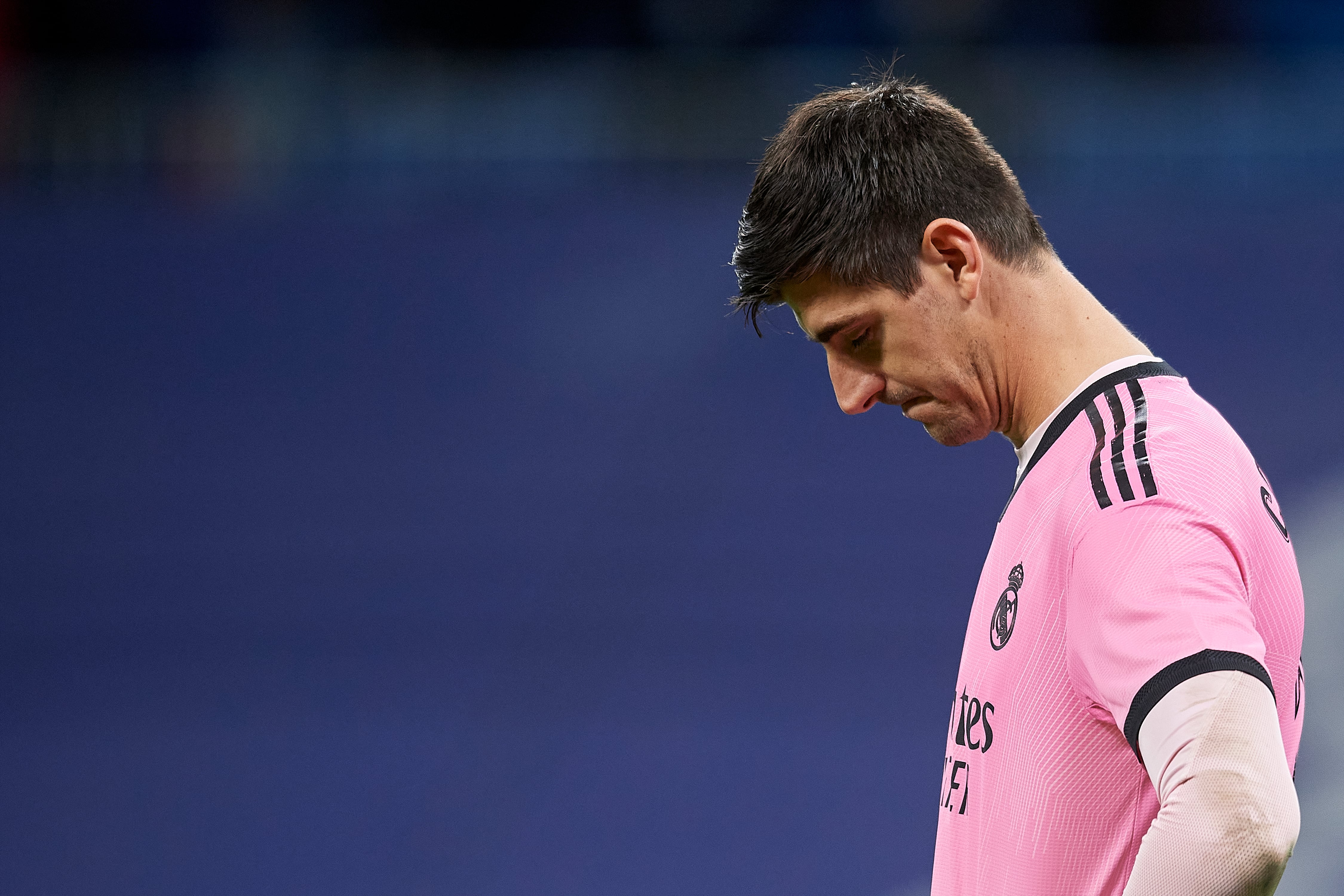 Thibaut Courtois en la goleada del FC Barcelona al Real Madrid en el Santiago Bernabéu por 0-4