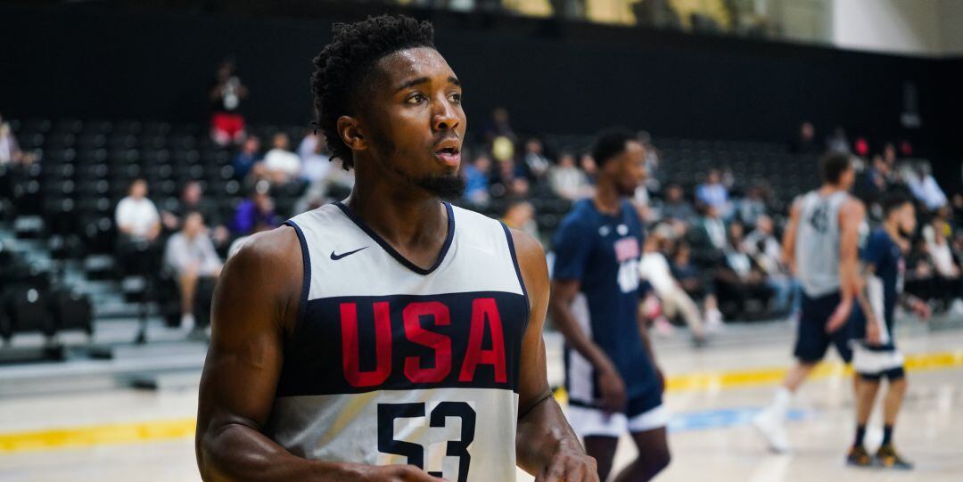 Donovan Mitchell, durante un entrenamiento con el equipo estadounidense