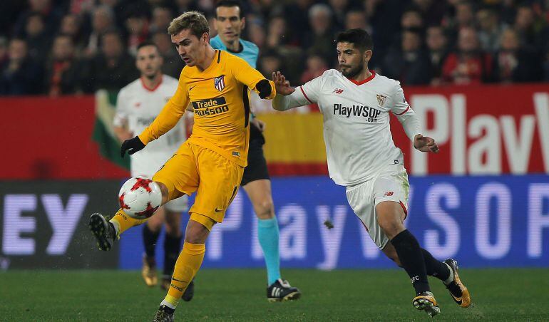 El momento en el que Griezmann conecta una volea genial