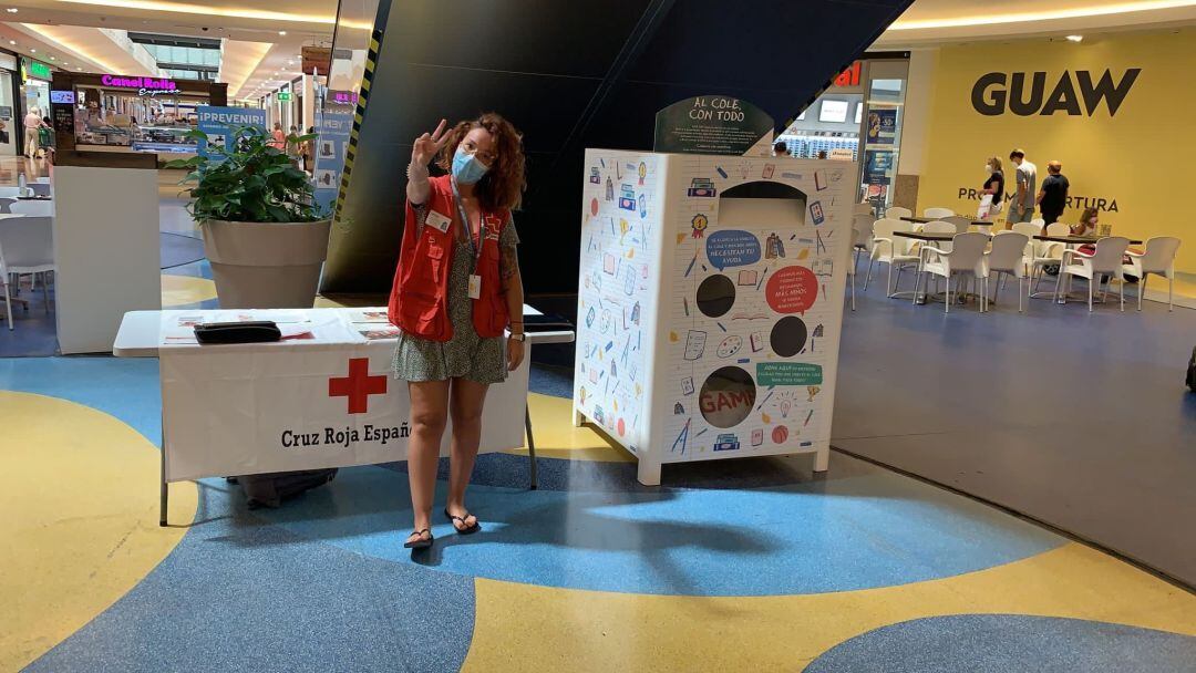 Área Sur continúa recaudando material escolar para ayudar a las familias más necesitadas