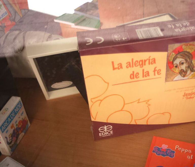 Material didáctico para la enseñanza de religión católica en los centros educativos. 