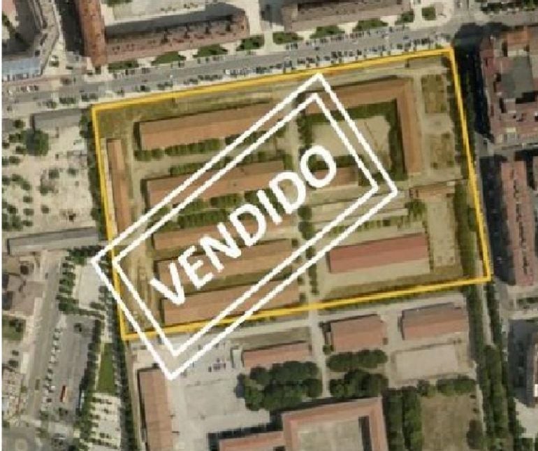 Anuncio en www.addmeet.com donde aparece la parcela del antiguo cuartel de Artillería con el rótulo de &#039;&#039;vendido&#039;&#039;