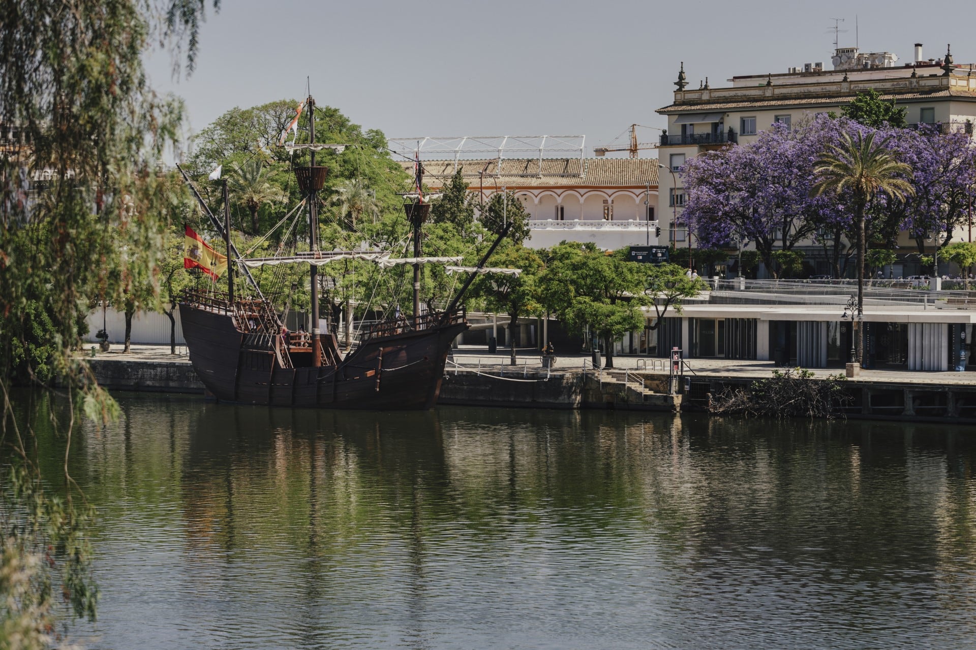 Imagen de la Nao Victoria en Sevilla