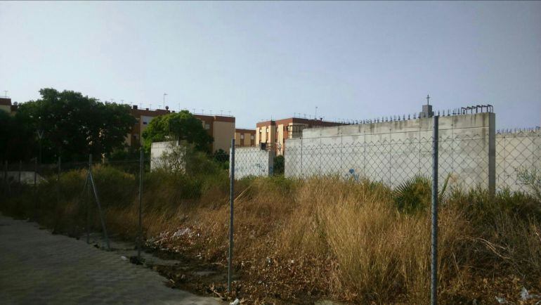 Solar donde ya se ha construido la superficie comercial