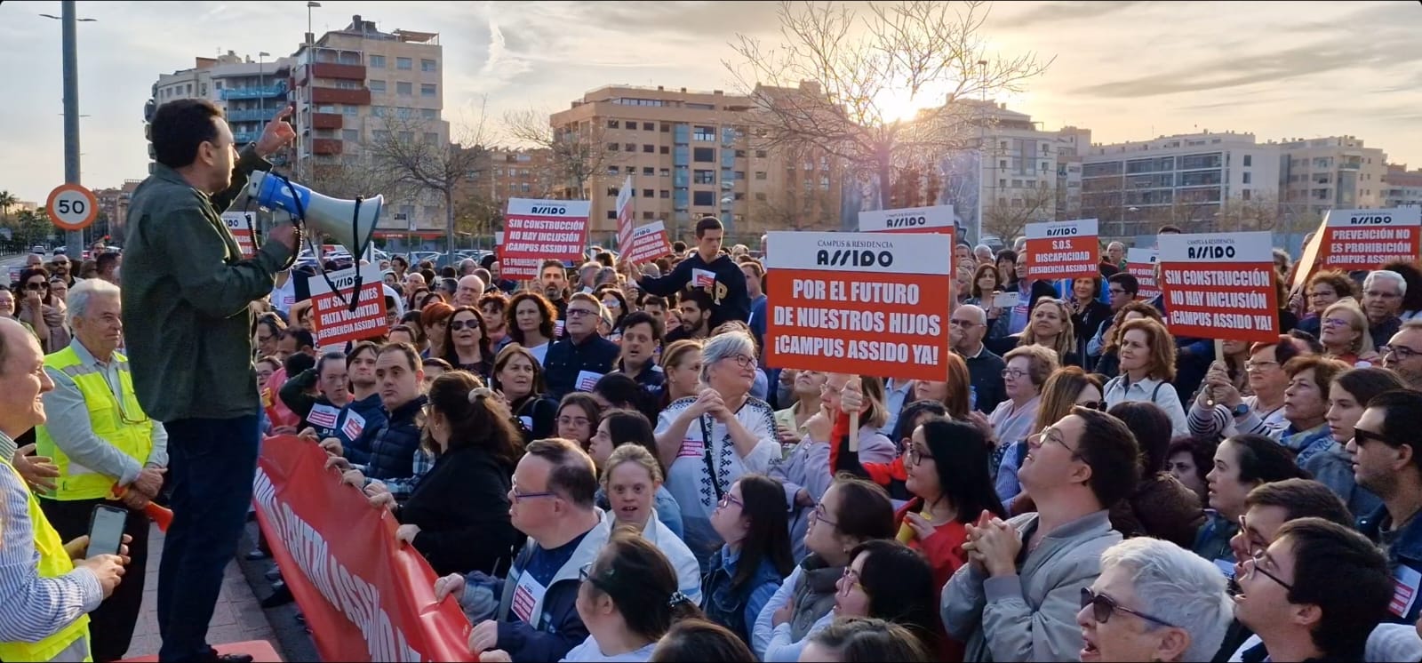 Concentración de ASSIDO en Murcia