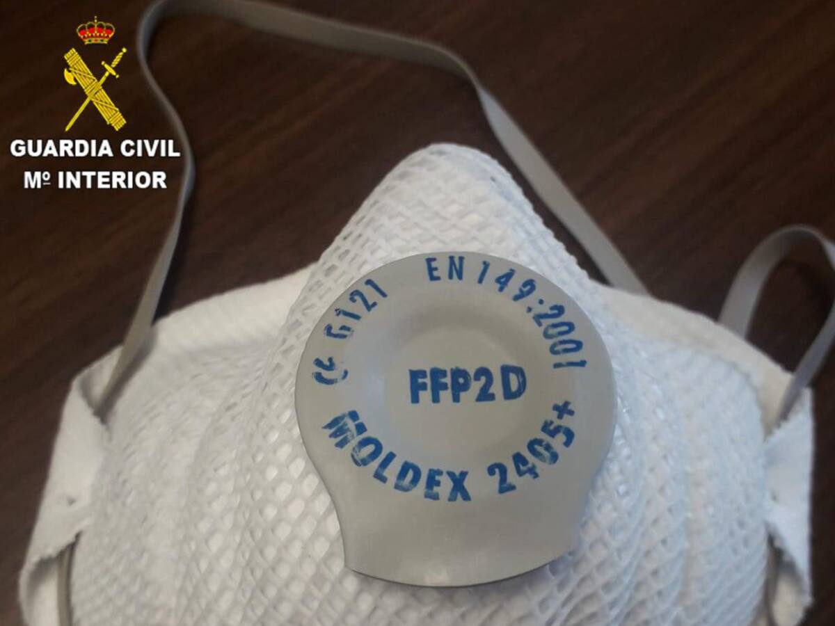 Detenidas dos personas en Gijón por robar y vender más de 100 cajas de gel hidroalcohólico y mascarillas