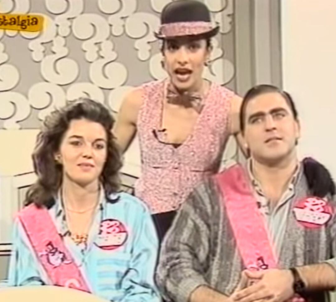 Los granadinos Maite Garvayo y Leandro Cabrera en su participación en el popular &#039;Un, dos, tres... Responda otra vez&#039; en 1986