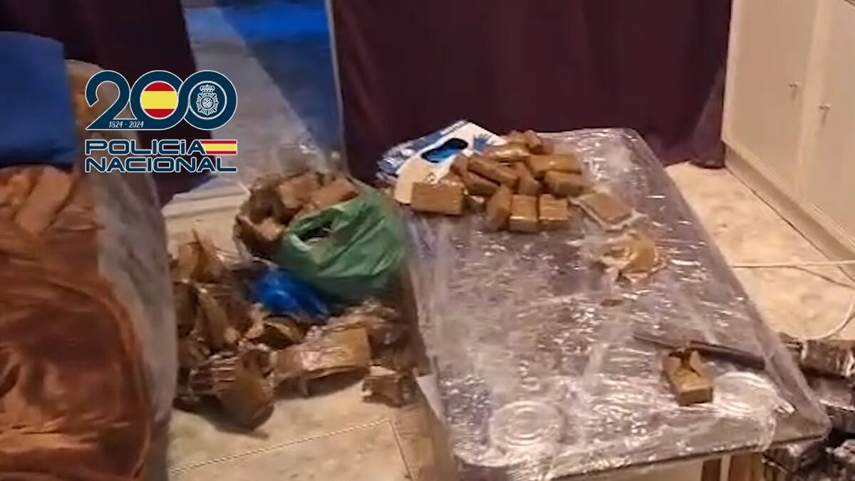 Desmantelan un piso recién ‘okupado’ en Fuenlabrada con más de 30 kilos de droga