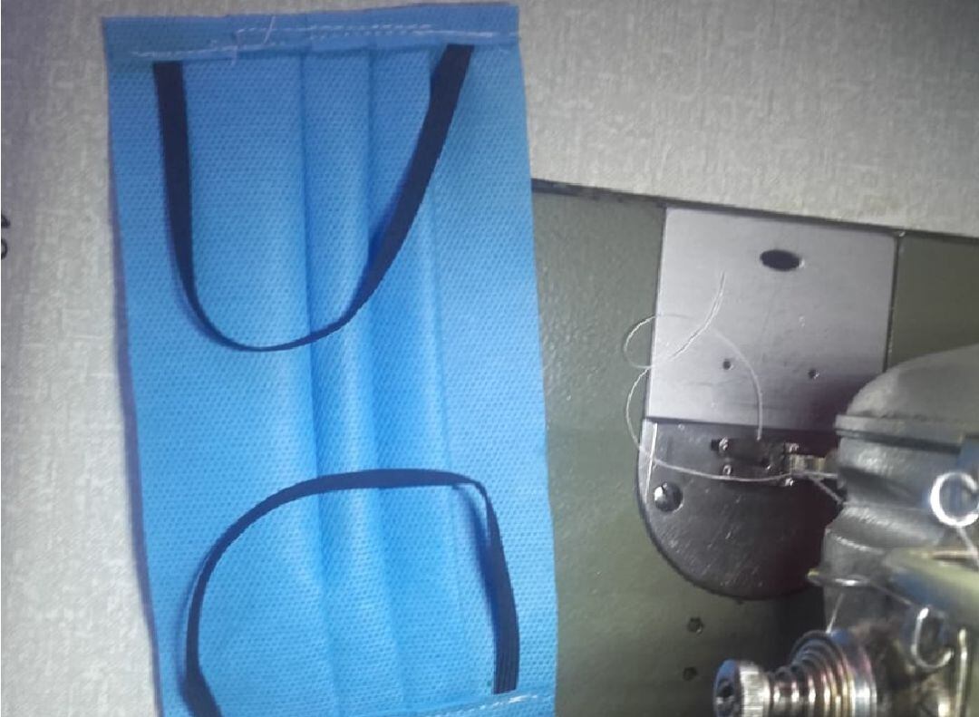 Imagen de archivo de mascarillas confeccionadas por voluntarios en Valdepeñas (Ciudad Real) 