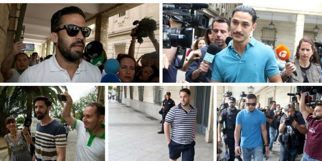 Los miembros de La Manada, tras acudir a firmar en los juzgados.