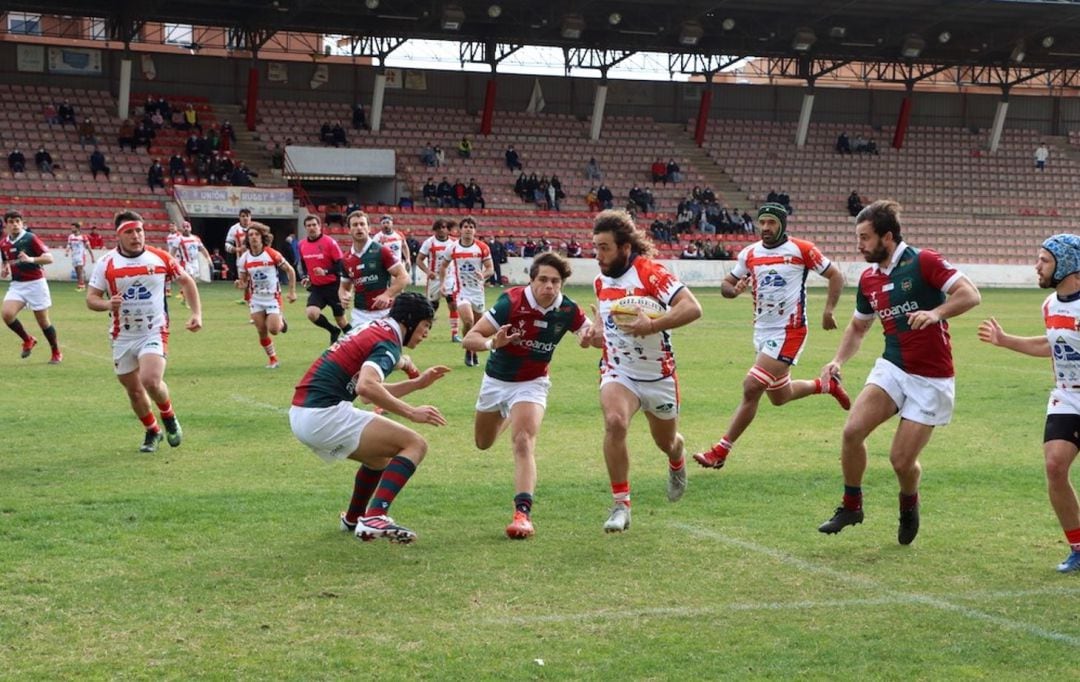 El equipo almeriense sigue con paso firme en la competición.