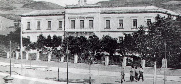 Palacio Provincial de Cuenca en la primera mitad del siglo XX.