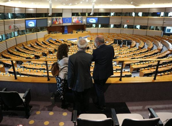 Millás y Paqui en el Parlamento Europeo